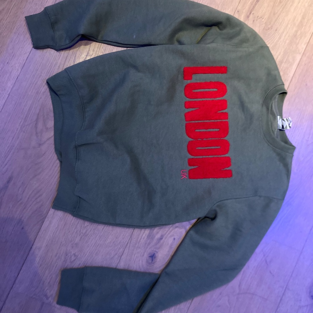 London sweatshirt NWOT - Picture 5 of 5